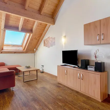 Apartment Obst- Und Brudy