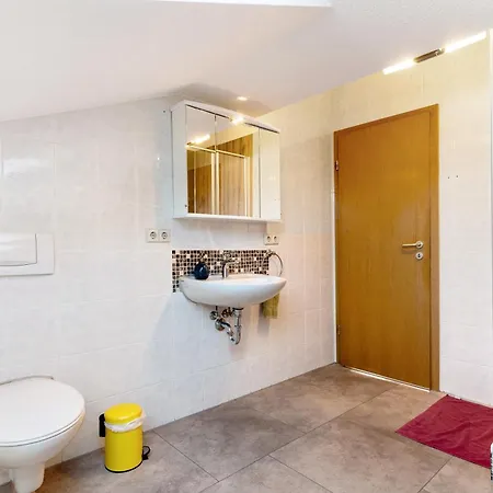 Apartment Obst- Und Brudy *